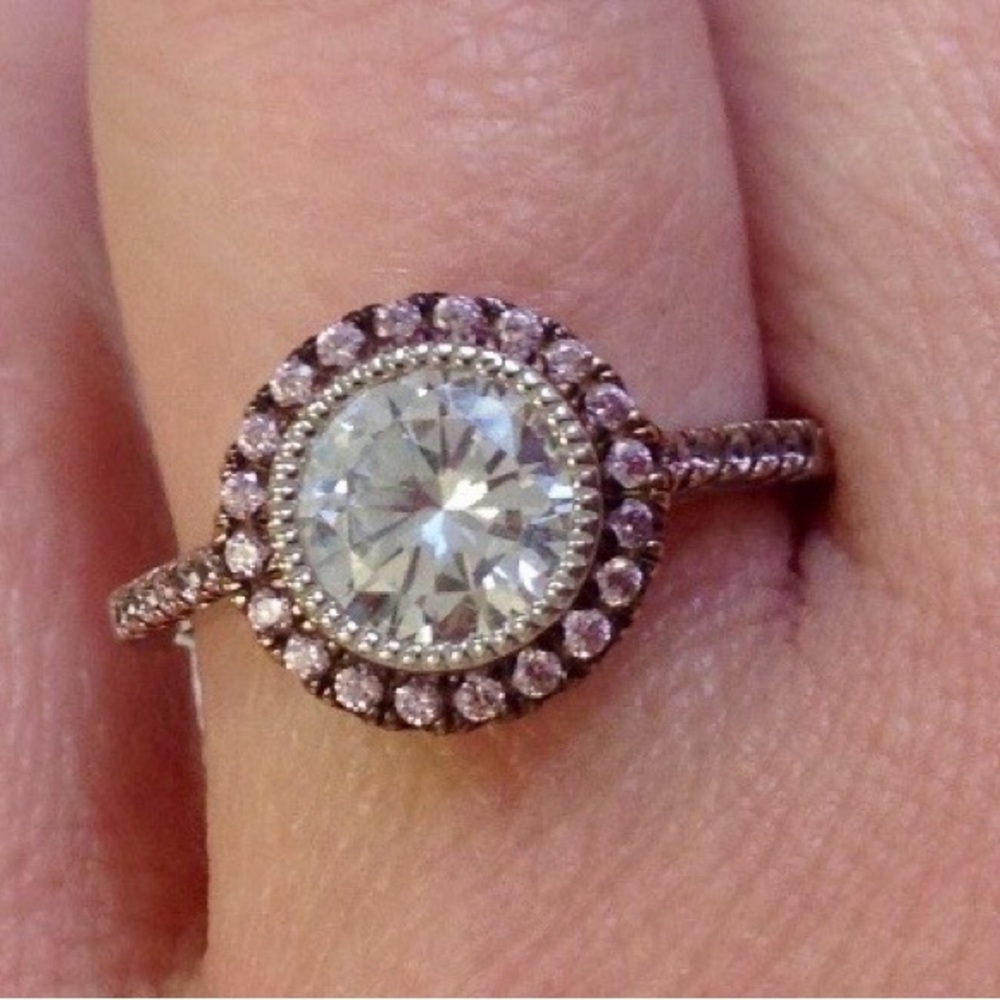 BRAND NEW STERLING SILVER RING/CZ RING - Picture 5 of 14